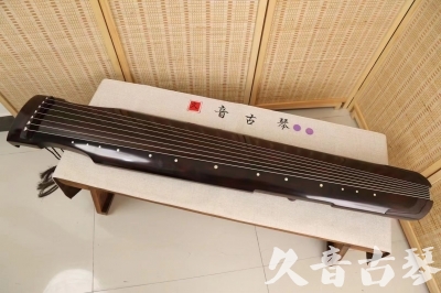 suizhou - Featured Guqin Today（20240306）- Qingtong Series - Zhongni